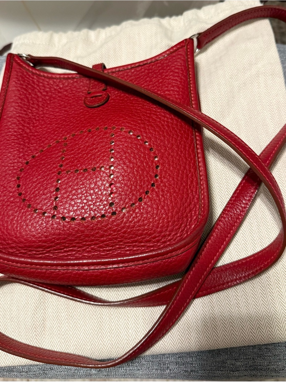 Hermes Evelyne PM clemence Red Leather Crossbody Bag
